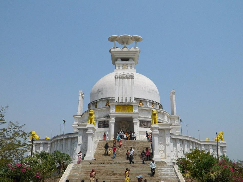 odisha-golden-triangle-tour-packages-for-temple-trails-heritage-sights-and-beach-holidays